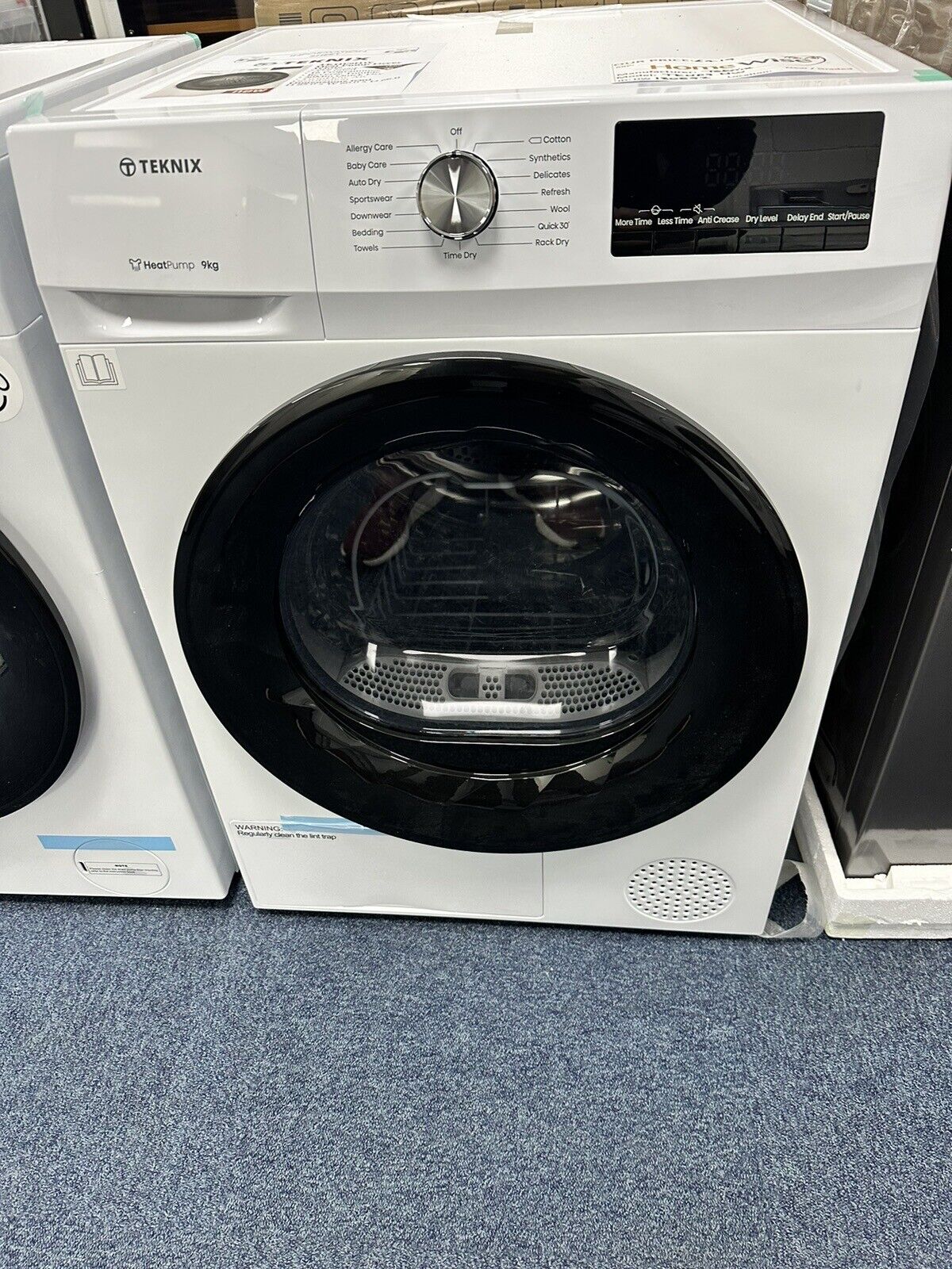 TKHP9HW, 9kg Heat pump Dryer, White 2 year warranty NEW HW180692