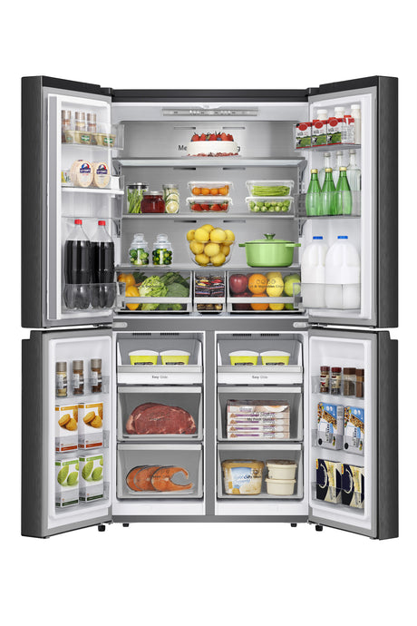 Hisense RQ758N4SWFE American Fridge Freezer, Total No Frost, Wi-Fi Enabled, Metal Tech Cooling in Black Steel Stock photo doors open loaded with food