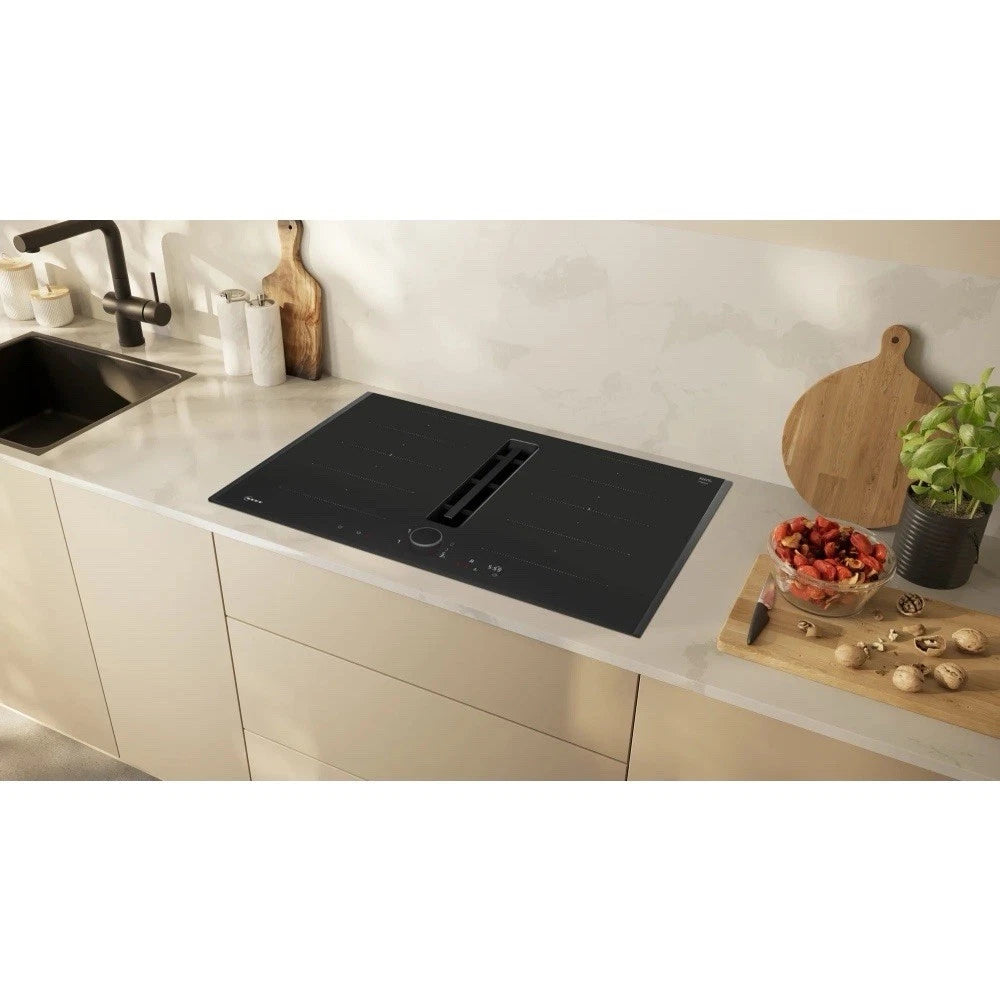 Neff N90 Series V68AUX4C0 83cm 4 Zone Induction Hob with Integrated Ventilation System in Black - HW181728