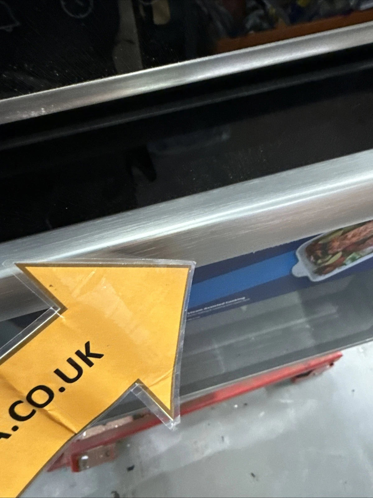 Beko Recycled Net® BBIS25300XC (83) Built-in Electric Single SimplySteam™ Oven with AeroPerfect™ - A Rated from HomeWise Appliances shop photo with a tiny blemish on the handle