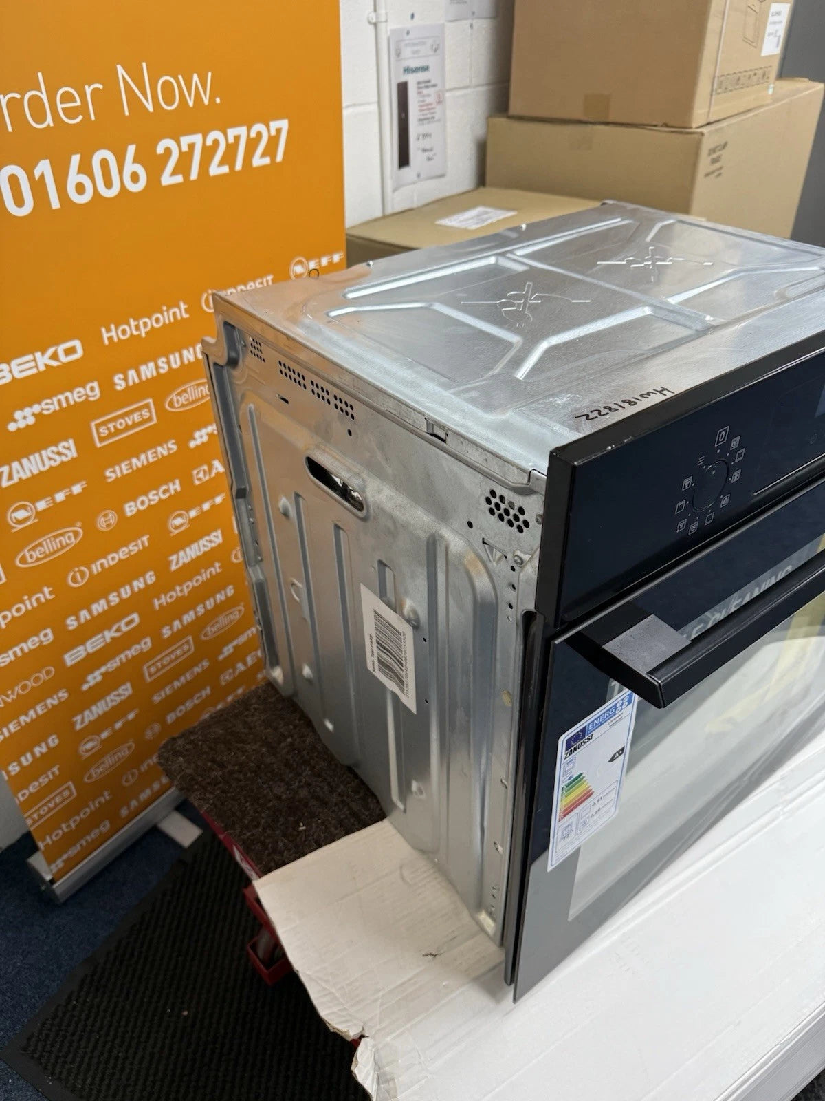 Zanussi ZOPNX6KN (22) Electric Single Oven with Pyrolytic Self Cleaning in Black - A+ Rated - HW181822