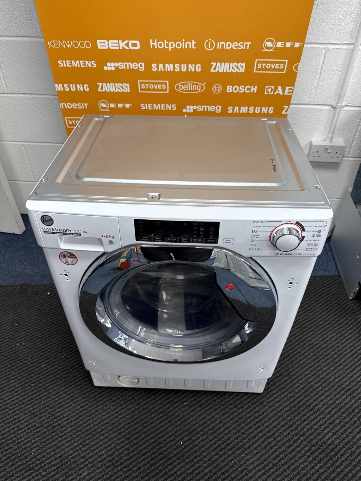 Hoover HBDOS 695T AMCE-80 (00) 9+5KG 1600 RPM Built-in Integrated Washer Dryer in White - A Wash Rated - HW181600