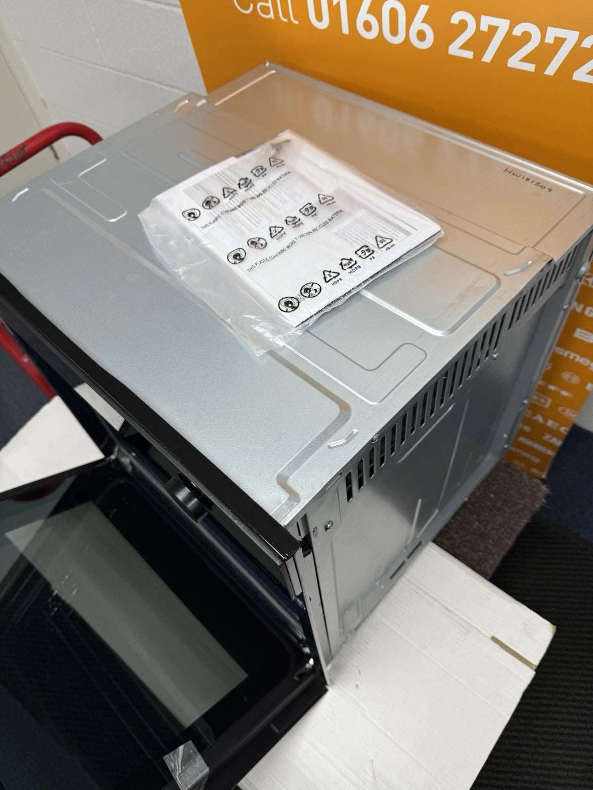 Samsung Series 4 NV7B44205AK/U4 (49) Dual Cook Electric Built-in Smart Oven in Clean Black - A+ Rated - (Blemished) - HW181549