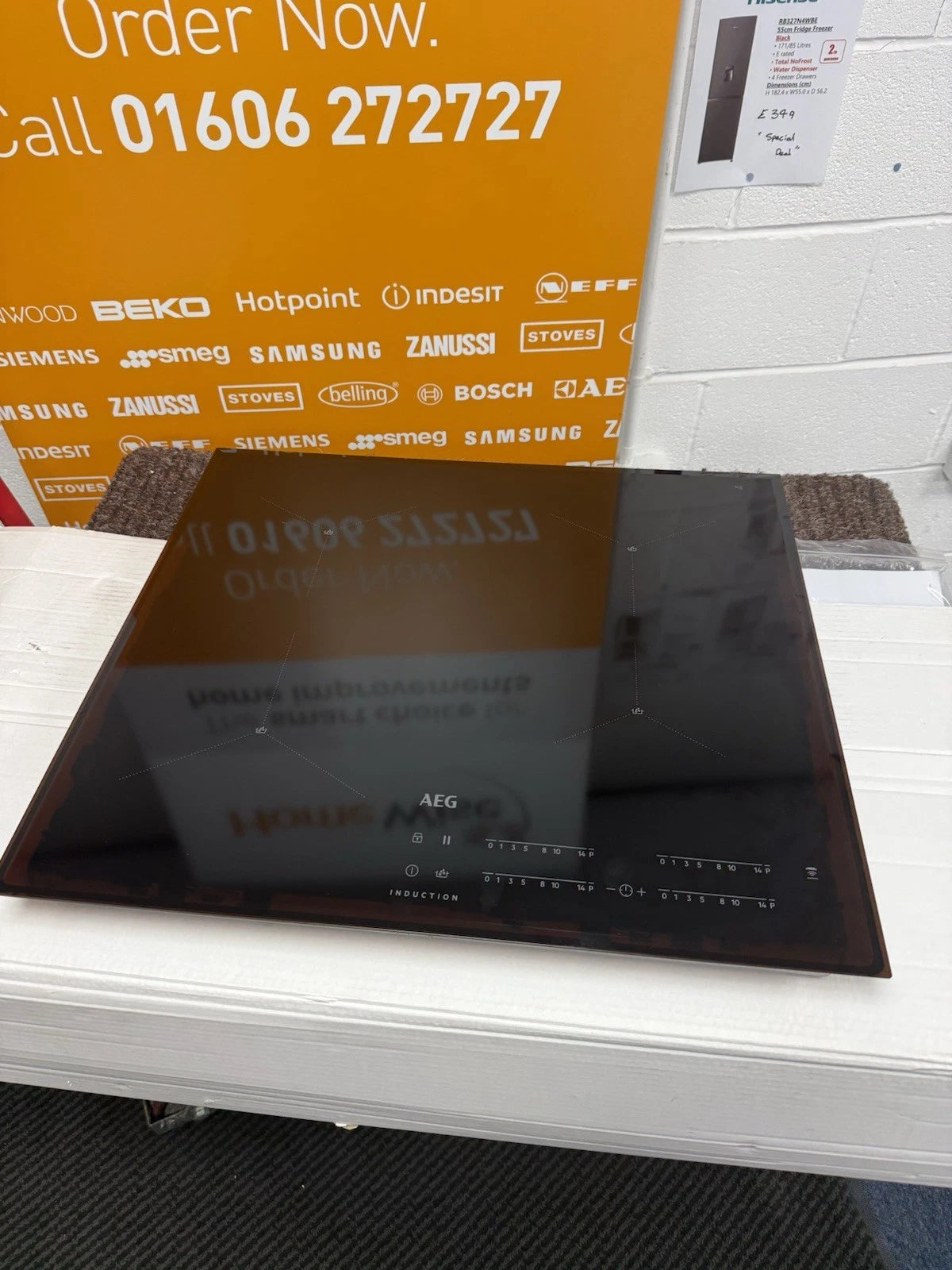 AEG 7000 Series IAE64411FB 59cm 4-Zone SenseBoil Induction Hob in Black - Hob2Hood - HW181702-02