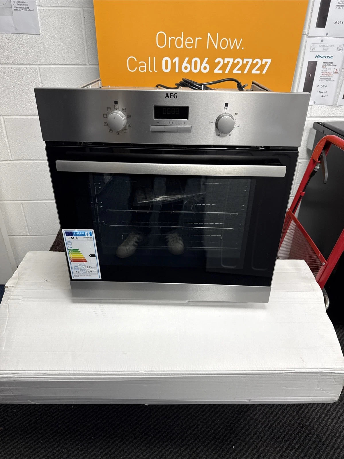 AEG BSX23101XM (38) 6000 Series SurroundCook Electric Single Oven - Stainless Steel - A Rated - 13 Amp Plug - HW181638