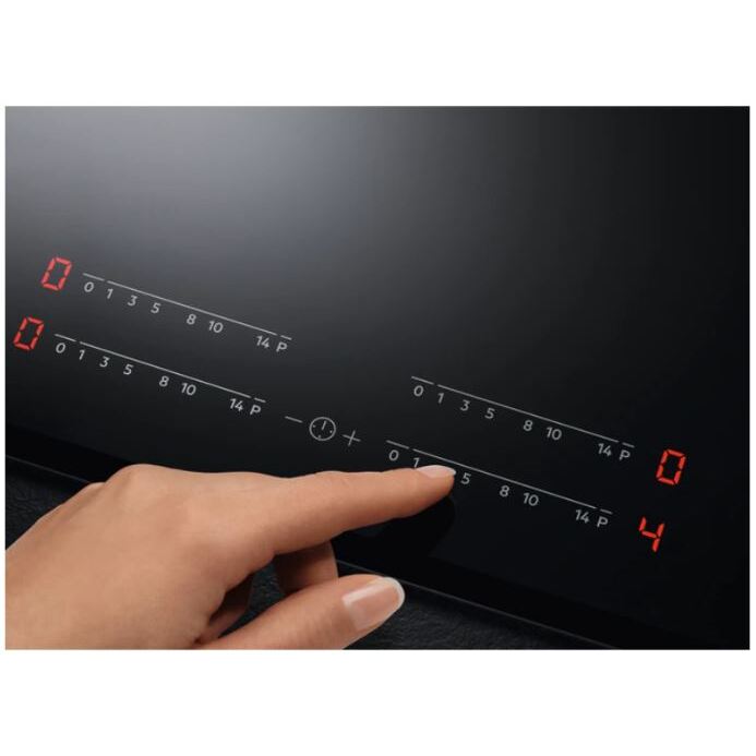 AEG IAE84421FB 7000 SenseBoil 78cm Induction Hob in Black - (Tatty Box) - HW181750