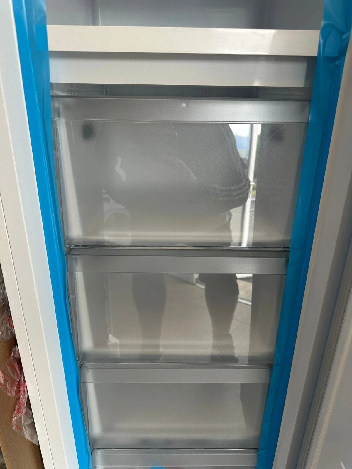 Teknix TSFG1385W 161 Litre Single Door Freezer in White - E Rated - POHW0094 **Suitable for Garage Use  (-15°C)**