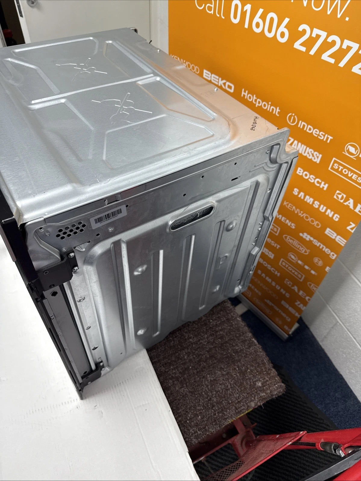 AEG BPK744R21M Built-In Single Oven with Right Side Opening Door Pyrolytic Self Cleaning in Stainless Steel - A+ Rated Showroom Photo top casing and right side panel