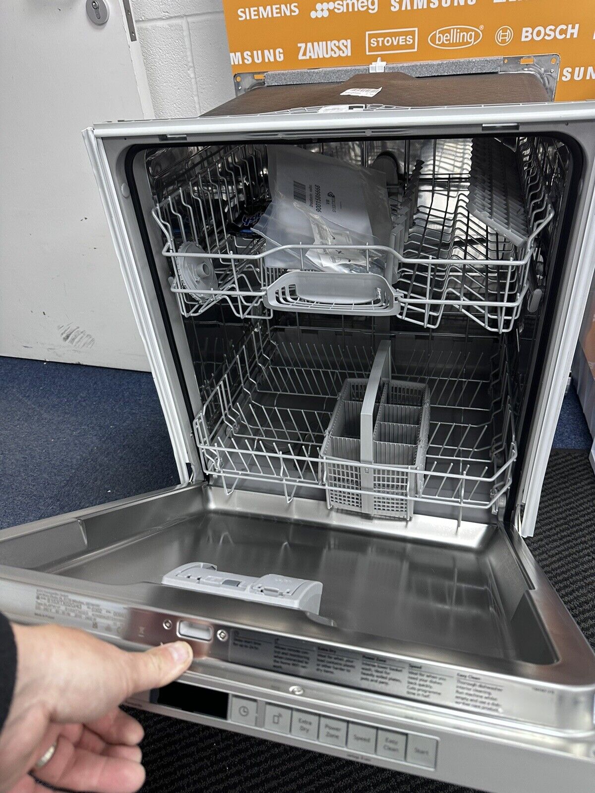 Neff N30 S153ITX02G 12 Place Settings Fully Integrated Dishwasher - E Rated - HW181705