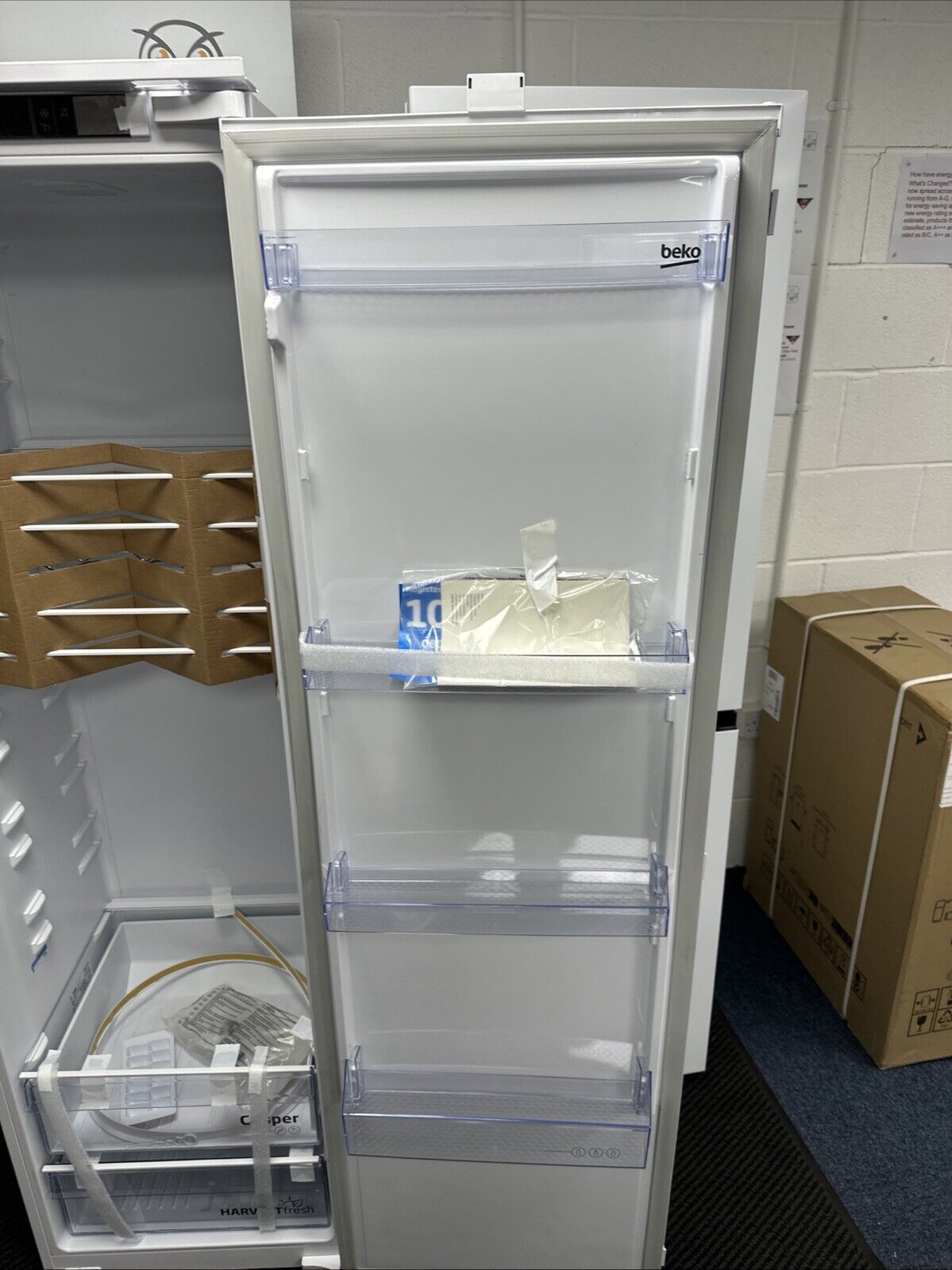 Beko BLSD4V577 Built In Larder Fridge 309 Litres in White Ex Display