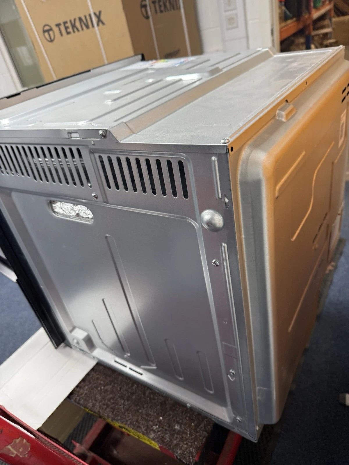 Samsung Series 4 NV7B45305AK Built-In Electric Single Oven with Dual Cook Flex™ Pyrolytic Self Cleaning and Air Sous Vide in Black - A+ Rated - HW181685