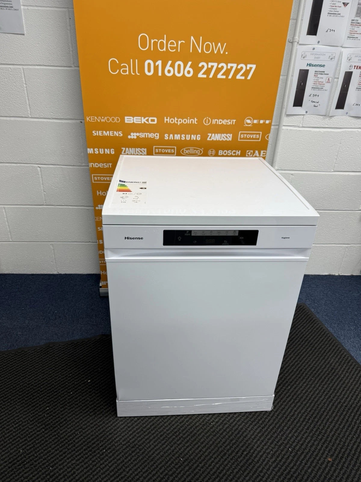 Hisense HS642D90WUK 14 Place Settings Full-Size Freestanding Dishwasher in White - D rated - (Graded) - HW181667