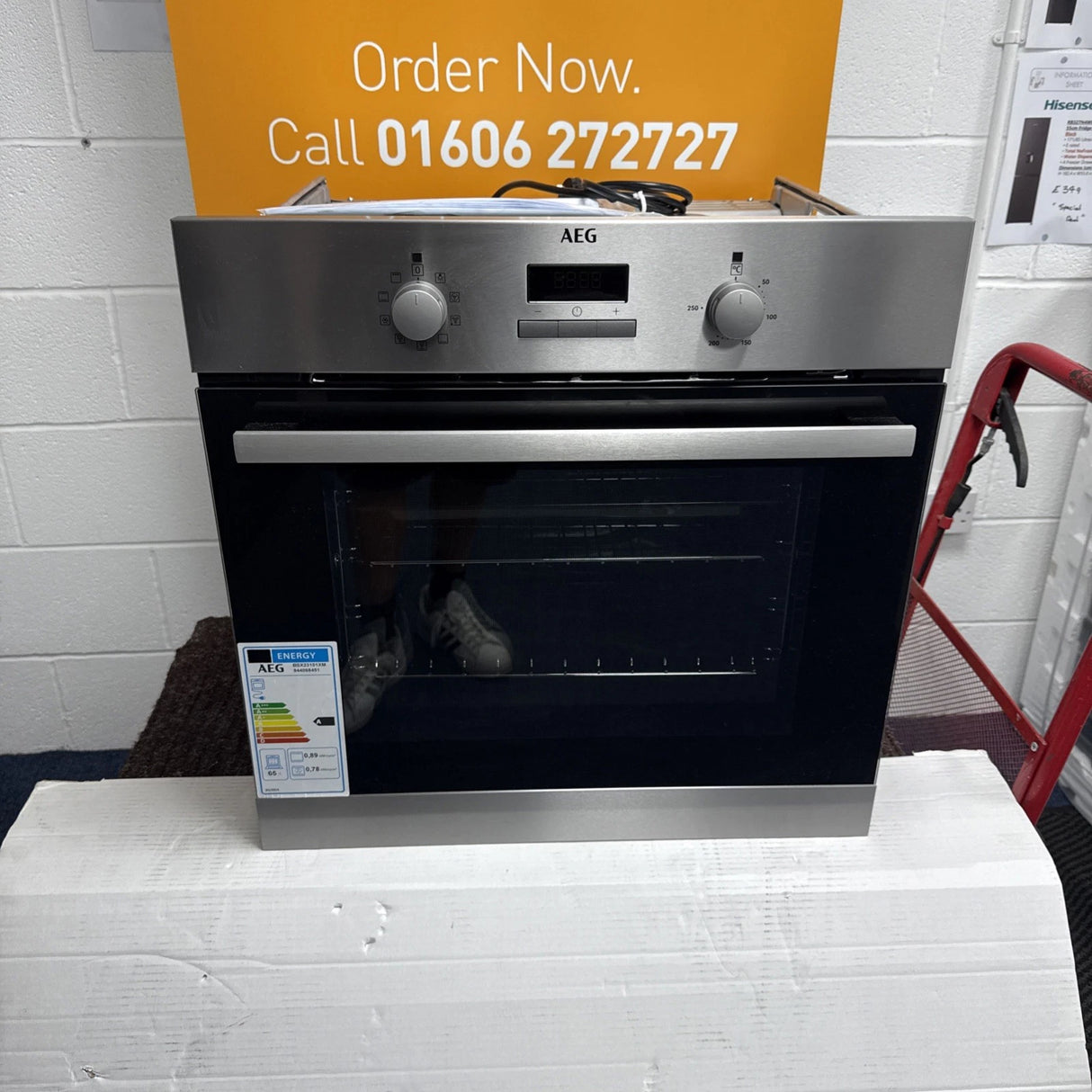AEG BSX23101XM (23) 6000 Series SurroundCook Electric Single Oven - Stainless Steel - A Rated - 13 Amp Plug - HW181523