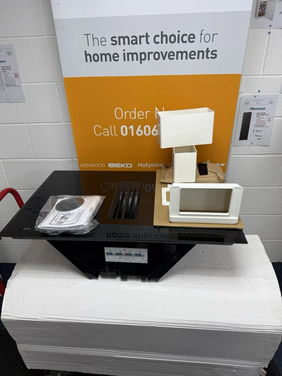 AEG Series 6000 TH84CB03FB (83) 81cm Induction Hob with Venting Extraction in Black - A+ Rated - (Display Stock) - HW181683 with all accessories.