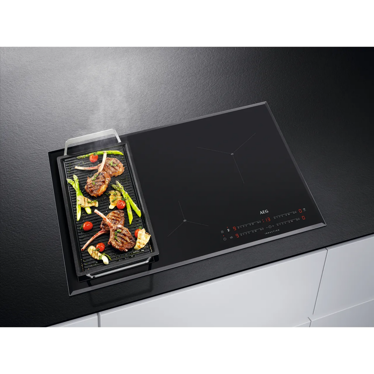AEG IAE84421FB 7000 SenseBoil 78cm Induction Hob in Black - (Tatty Box) - HW181750