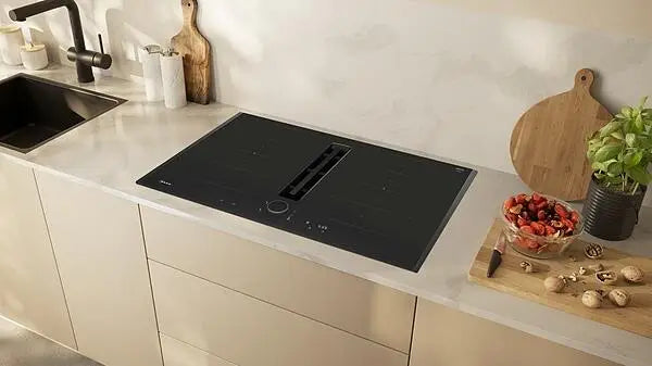 Neff N90 Series V68AUX4C0 83cm 4 Zone Induction Hob with Integrated Ventilation System in Black - HW181728