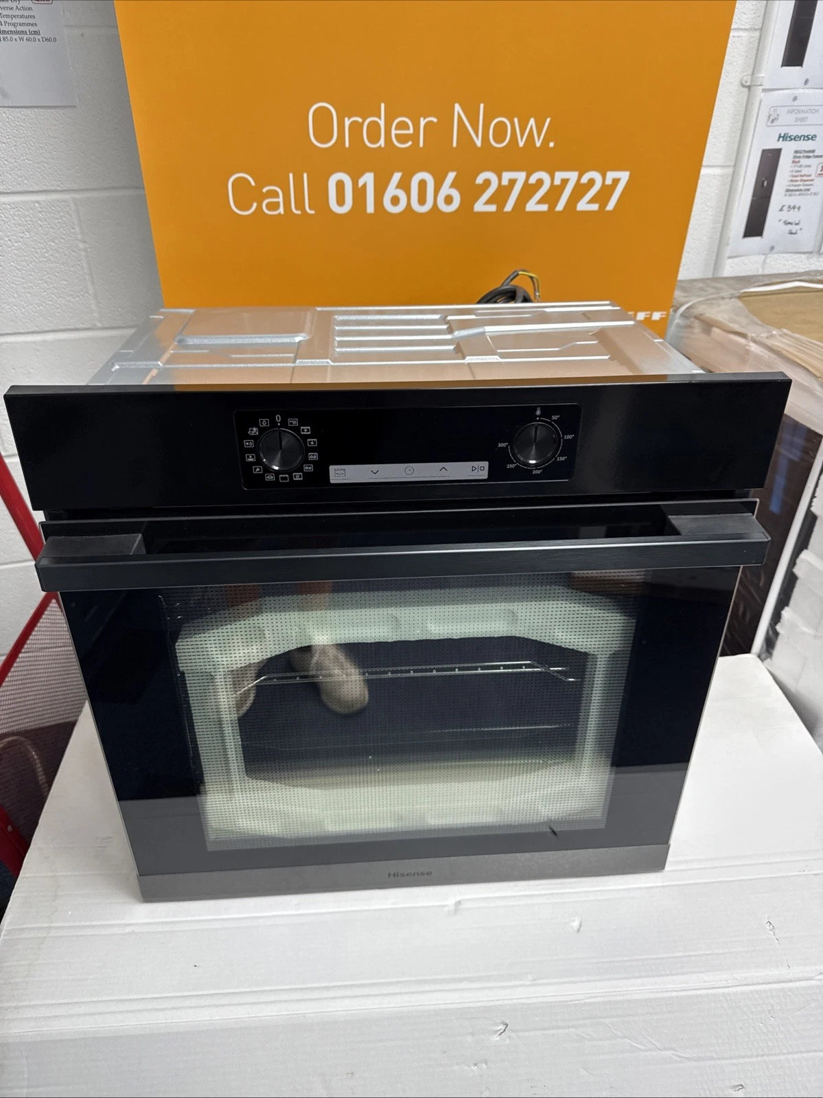 Hisense BSA65222PBUK (93) Built in Electric AirFry Single Oven with Pyrolytic Self Cleaning in Black - A+ Rated - HW181493