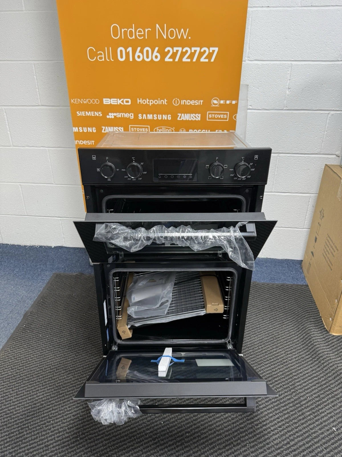 Beko RecycledNet® BBDF22300B (07) Built In Electric Double Oven in Black - A/A Rated (Blemished)