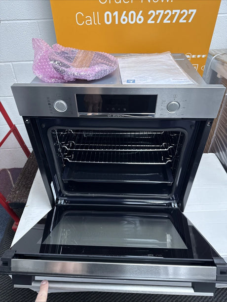 Bosch Series 4 HQA574BS3B (81) Electric Single Oven with Pyrolytic Self Cleaning in Stainless Steel - (Graded) - HW181481